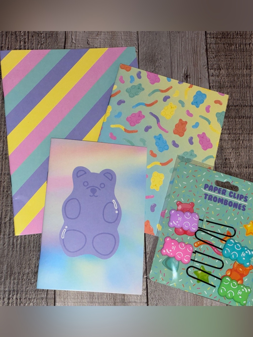 Gummy Bear Notebook Set w/Paper Clips